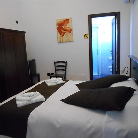 Bed & Breakfast Giardini Di Marzo Lecce Extérieur photo