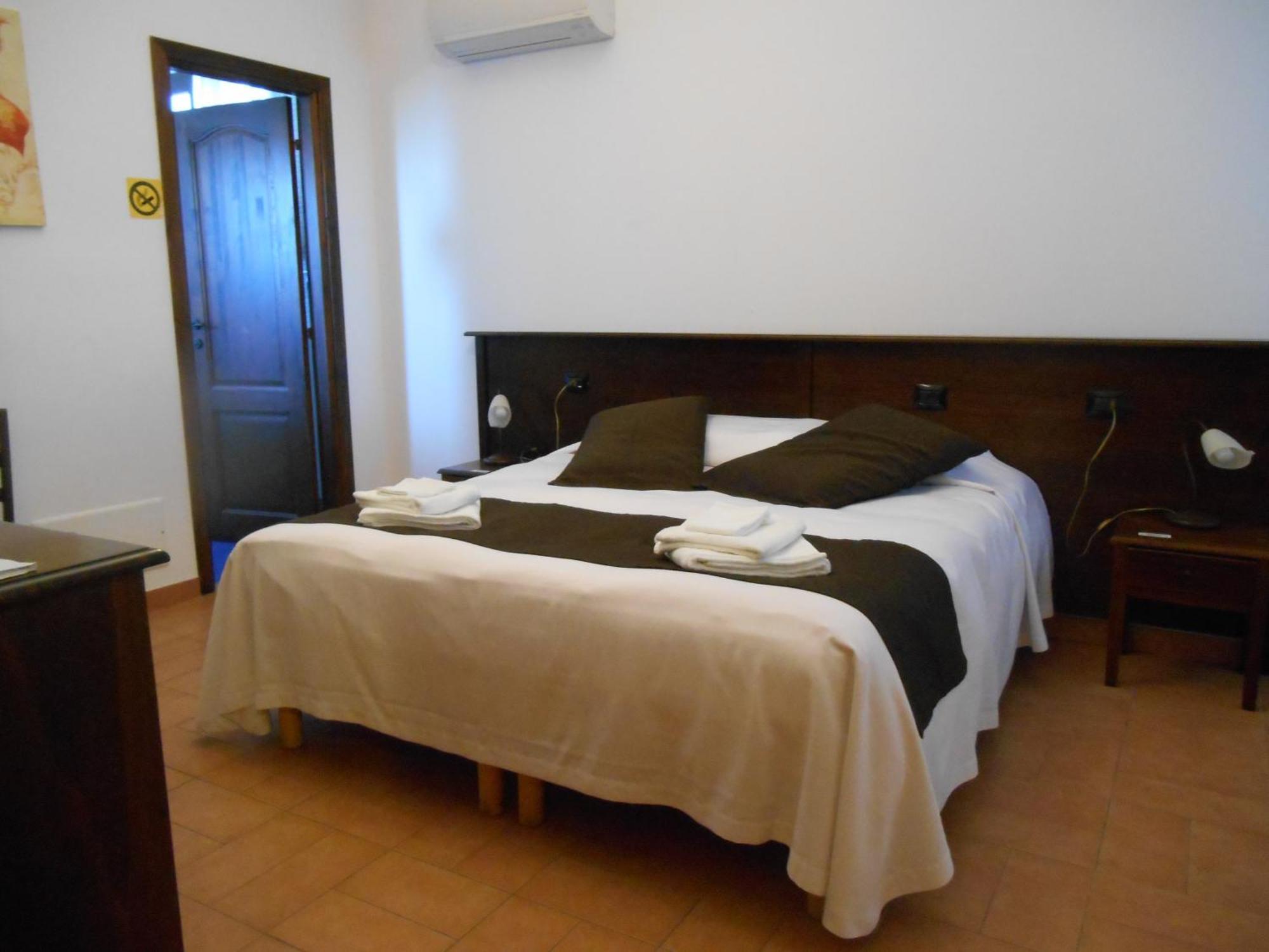 Bed & Breakfast Giardini Di Marzo Lecce Extérieur photo