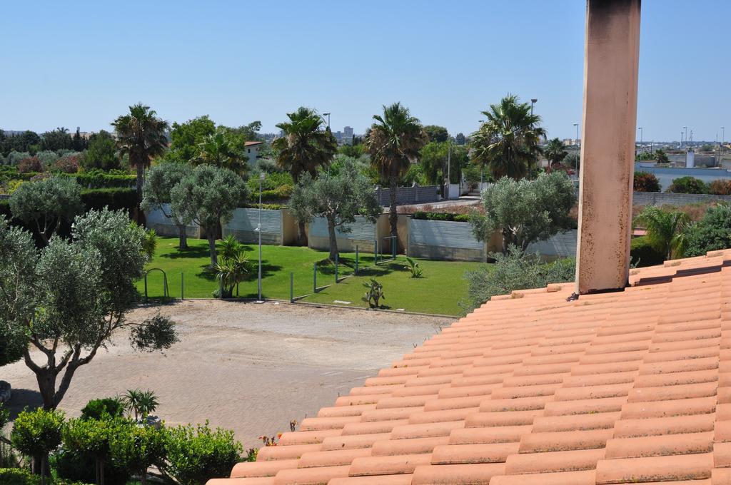 Bed & Breakfast Giardini Di Marzo Lecce Extérieur photo