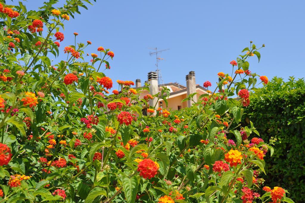 Bed & Breakfast Giardini Di Marzo Lecce Extérieur photo