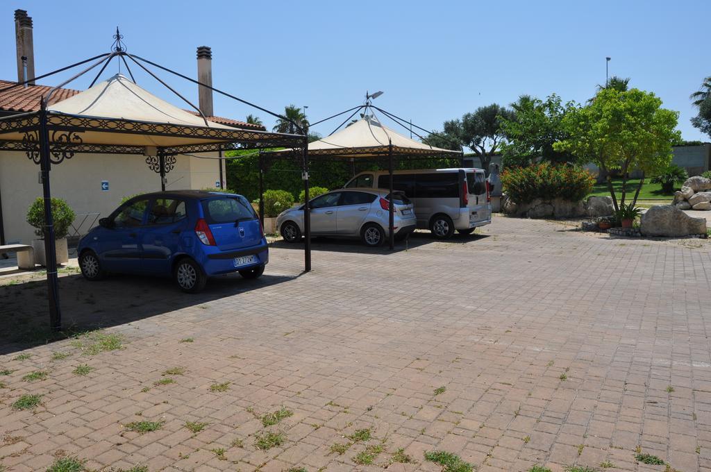 Bed & Breakfast Giardini Di Marzo Lecce Extérieur photo