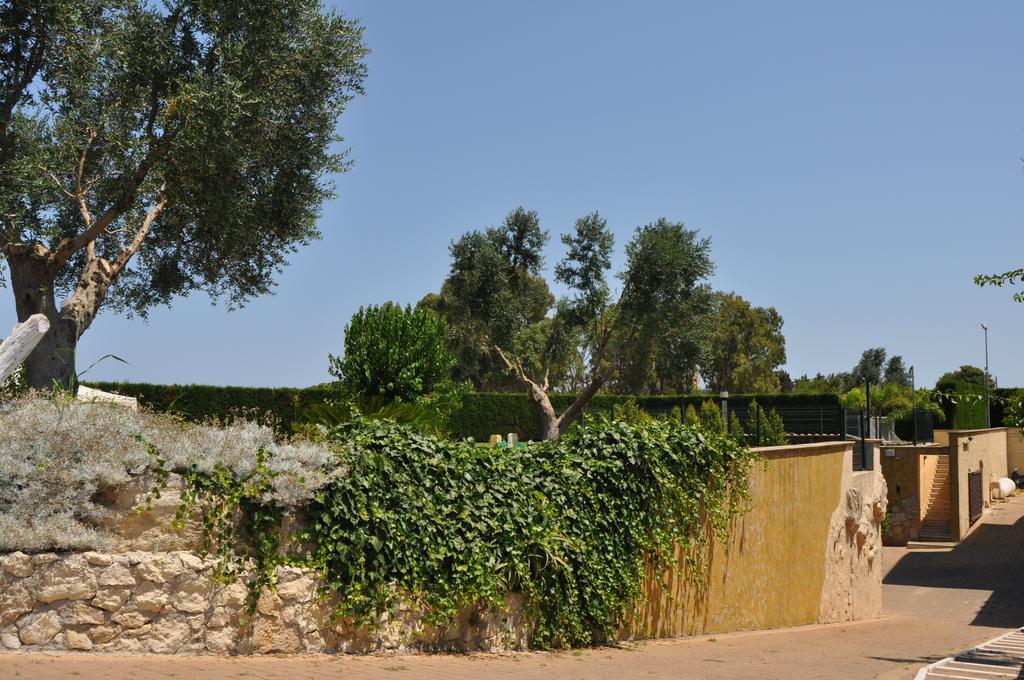 Bed & Breakfast Giardini Di Marzo Lecce Extérieur photo