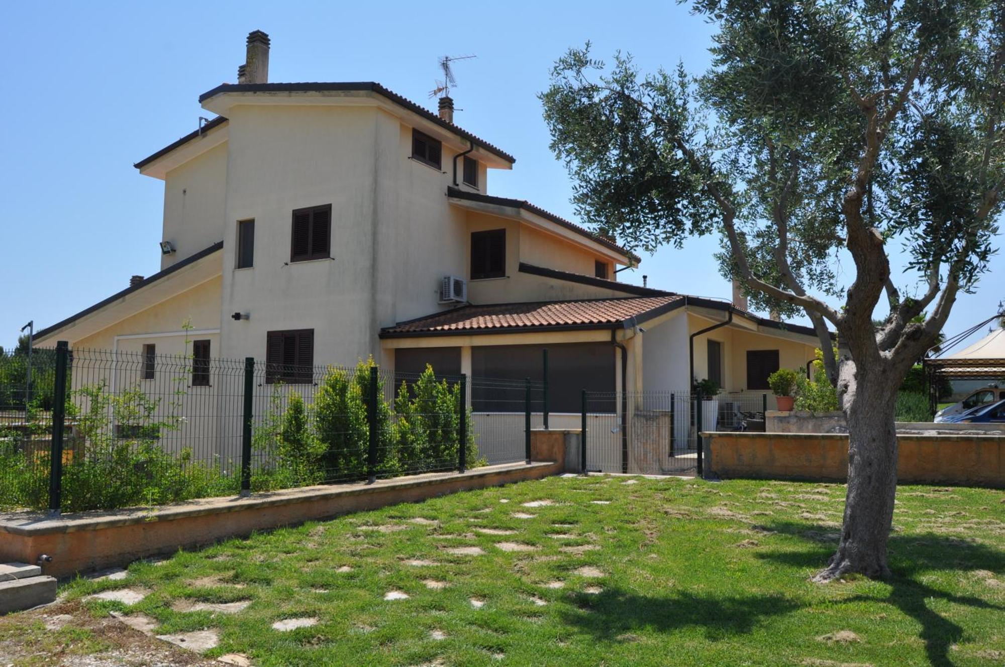 Bed & Breakfast Giardini Di Marzo Lecce Extérieur photo