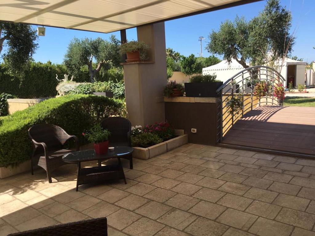 Bed & Breakfast Giardini Di Marzo Lecce Extérieur photo